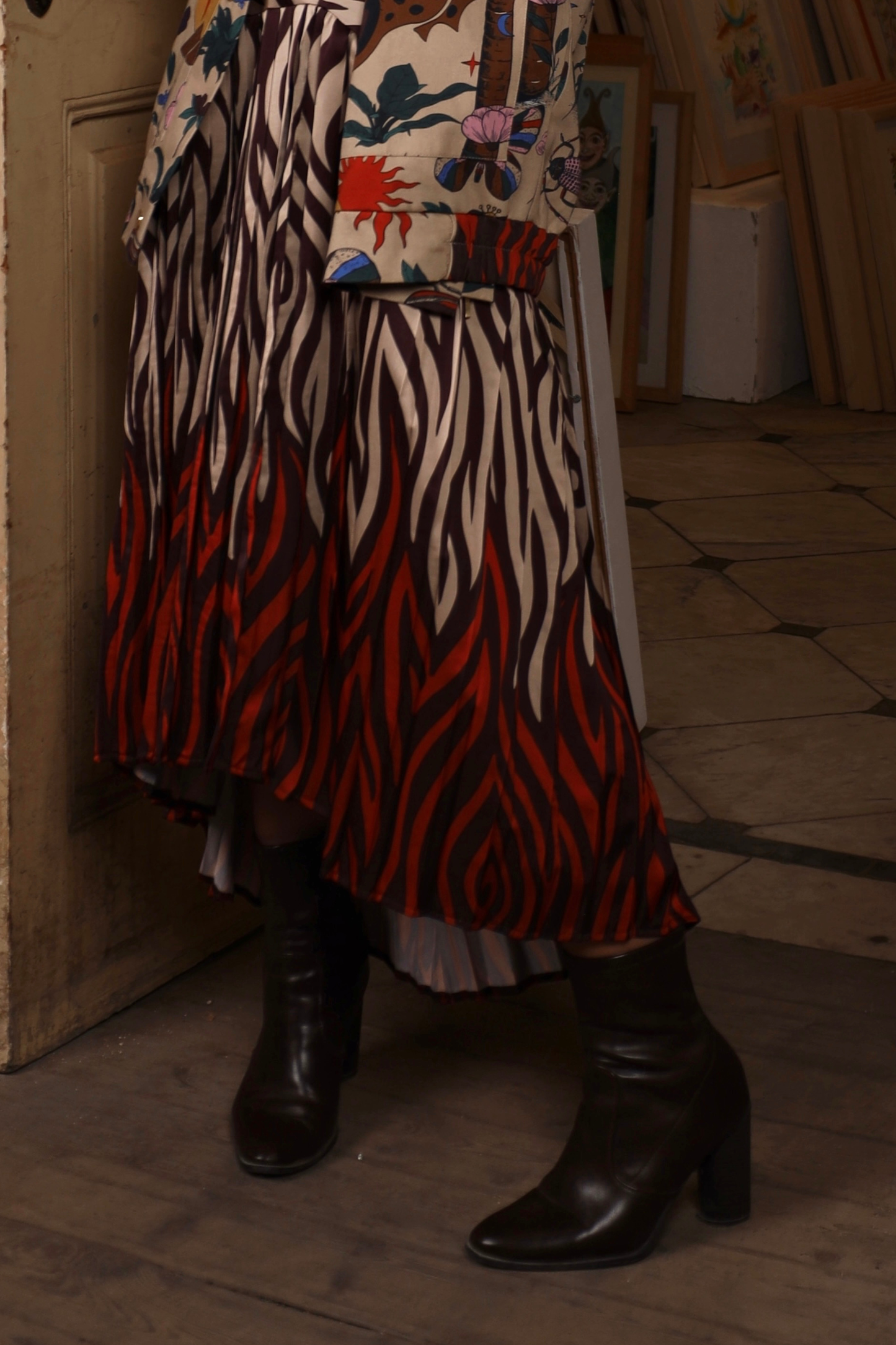 Embers of Sekhmet - Pleated Skirt