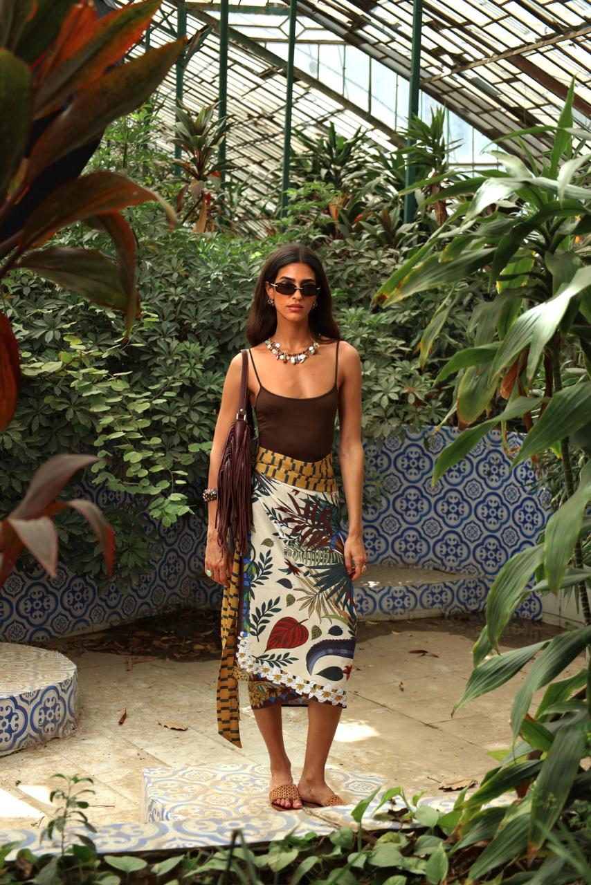 The Guardian Chair in Beige | Multi Wear Sarong