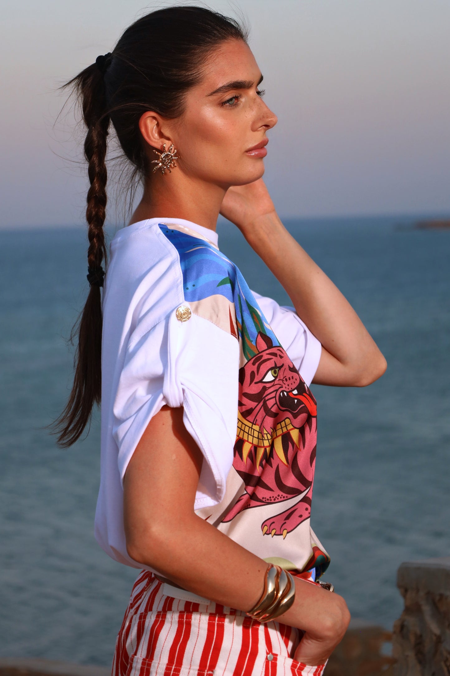 The Sunborn Guardian | T-Shirt
