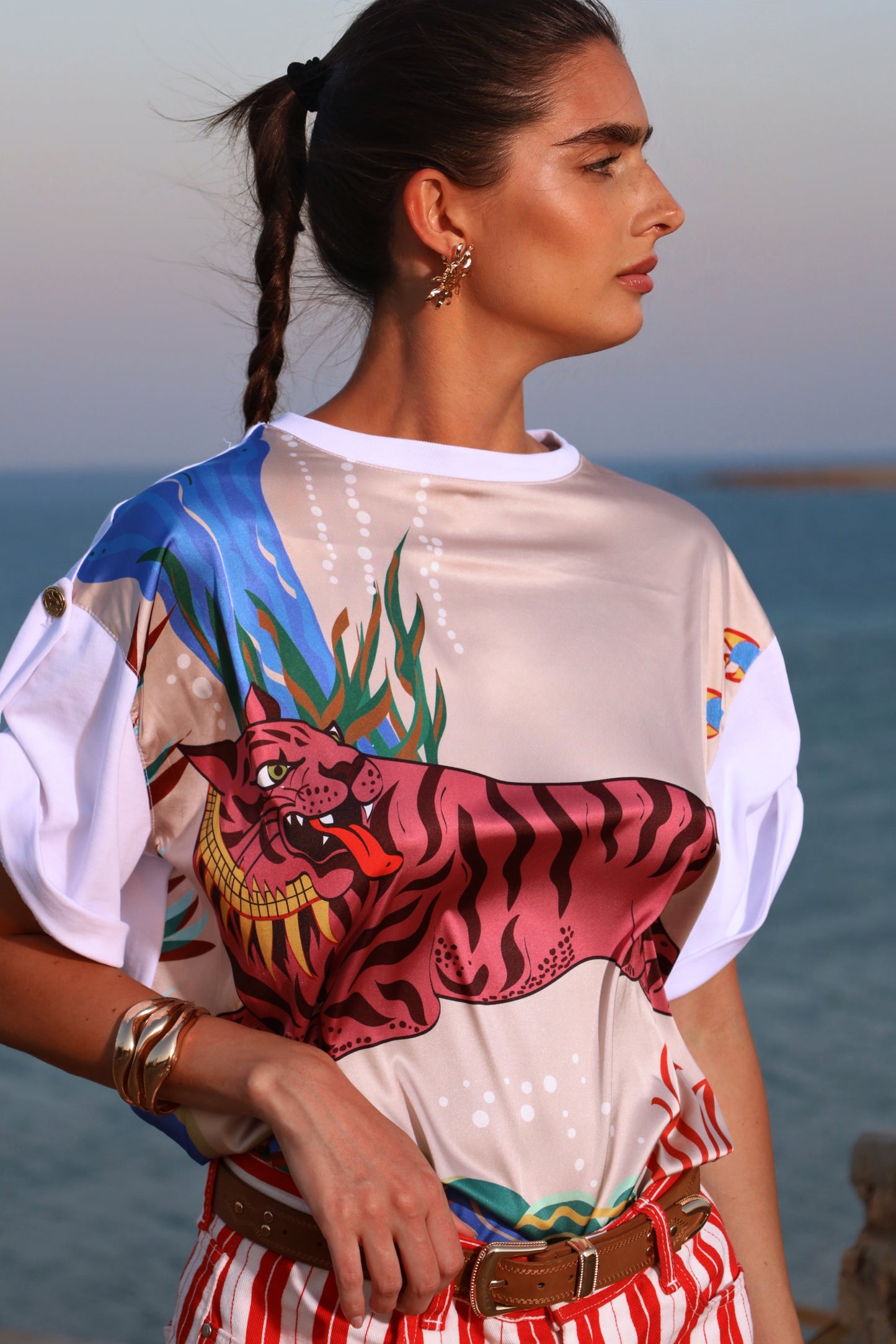 The Sunborn Guardian | T-Shirt