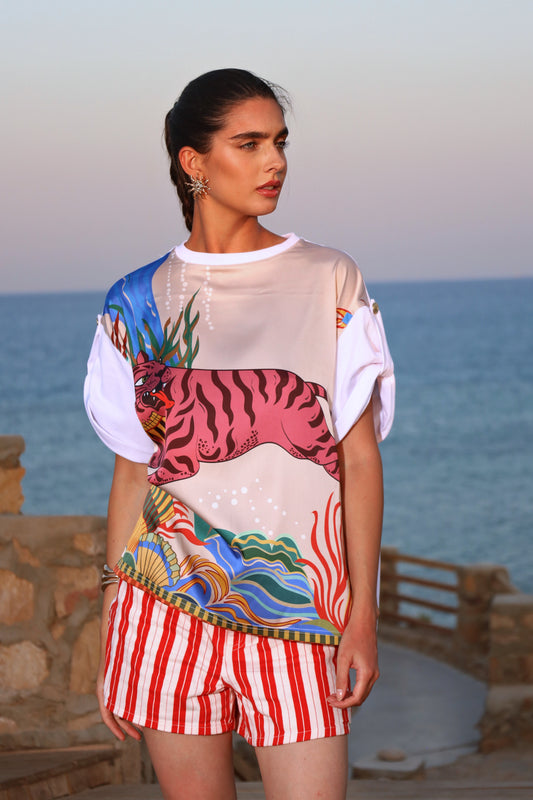 The Sunborn Guardian | T-Shirt